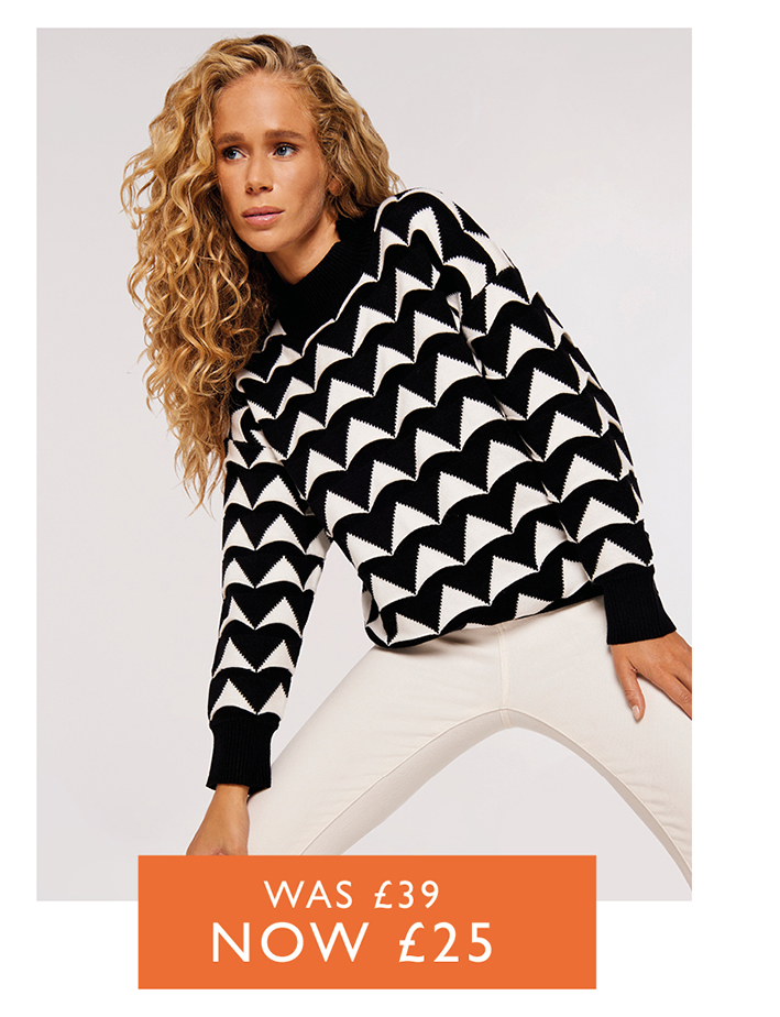 Monochrome Triangles Jumper